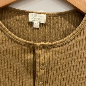 Simple Folk Ribbed Top